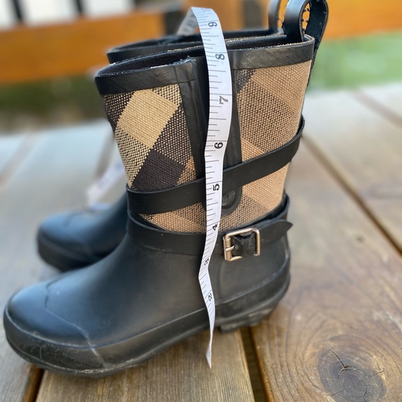 BURBERRY Boy Mega Check Winter/Rain Boots🔥VGUC🔥🇬🇧31/🇺🇸(12/13),5-6 Year old - Picture 13 of 17